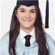 Hola, mi nombre es Ana y tengo experiencia como profesora de castellano tanto con niños como con adultos